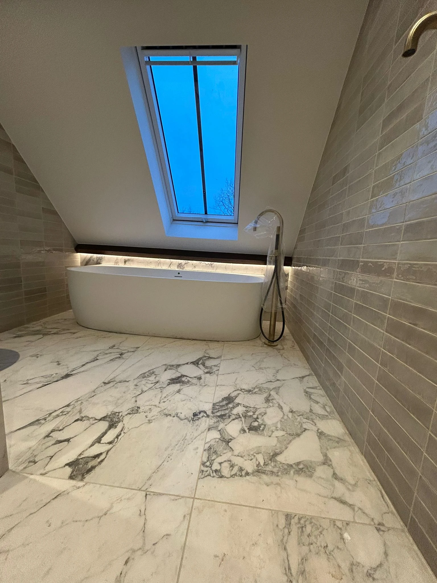 Sfeerverlichting in een badkamer